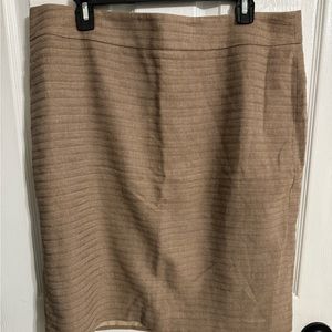 Ann Taylor pencil skirt in natural style fabric
